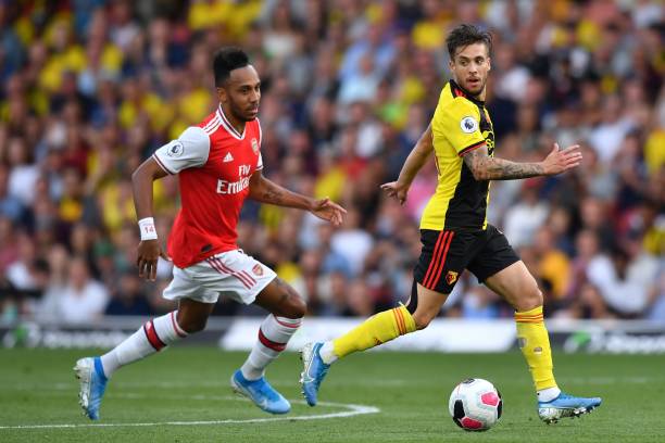 他们满怀期 他们满怀期