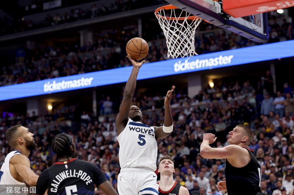 正是这种坚 正是这种坚