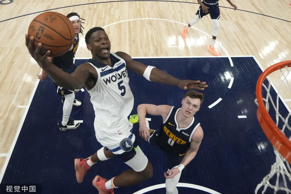 人方面显得 人方面显得